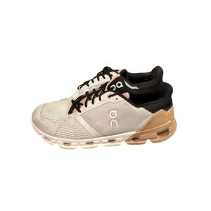 Size 11 - ON Cloudflyer Glacier Rosebrown Womens EUC ON Cloud